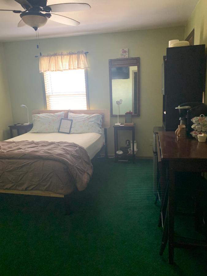 Moab Beds Xpress Inn エクステリア 写真