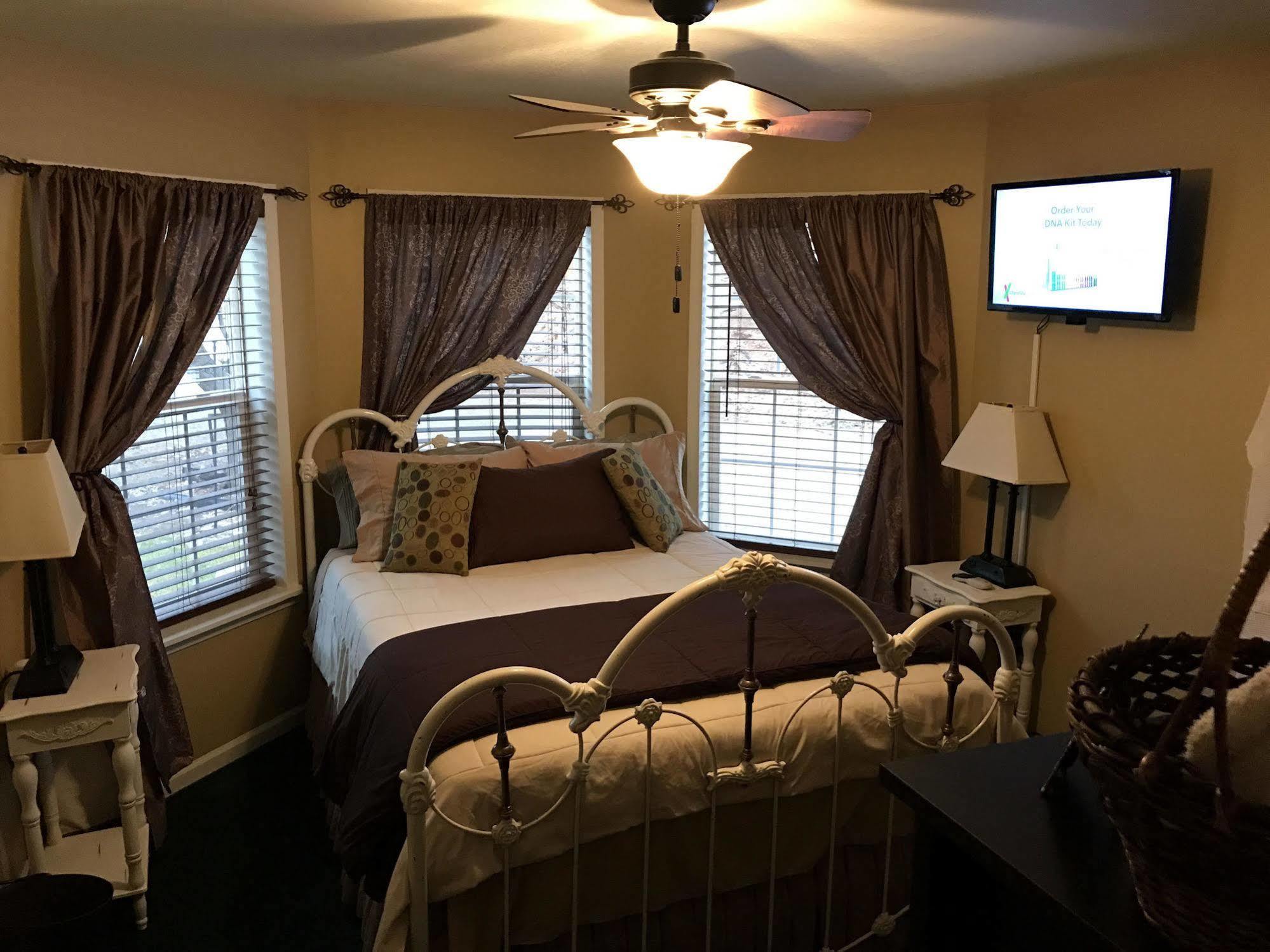 Moab Beds Xpress Inn エクステリア 写真